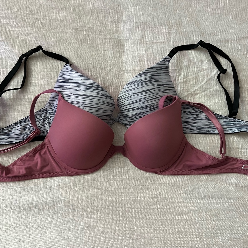 TWO Victoria’s Secret PINK Wear Everywhere T-Shirt Bras